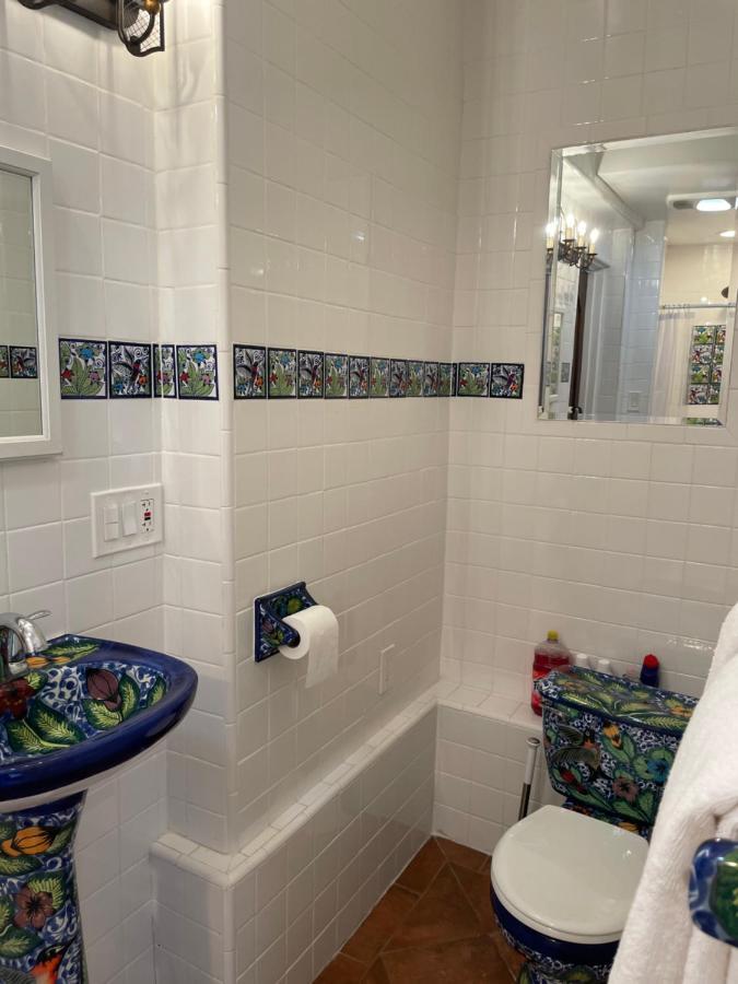 Private Room W/ Private Full Bathroom & Wifi & Ac & Shared Kitchen In Los Angeles Eksteriør billede